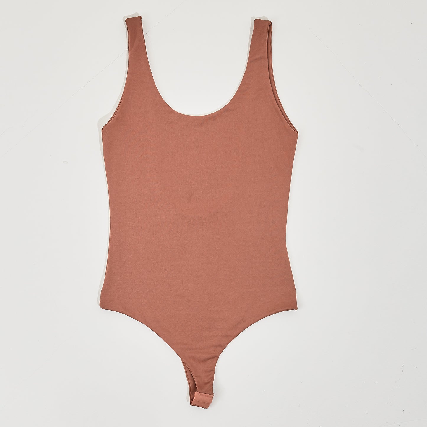 BODY BASICO ESPALDA AFUERA