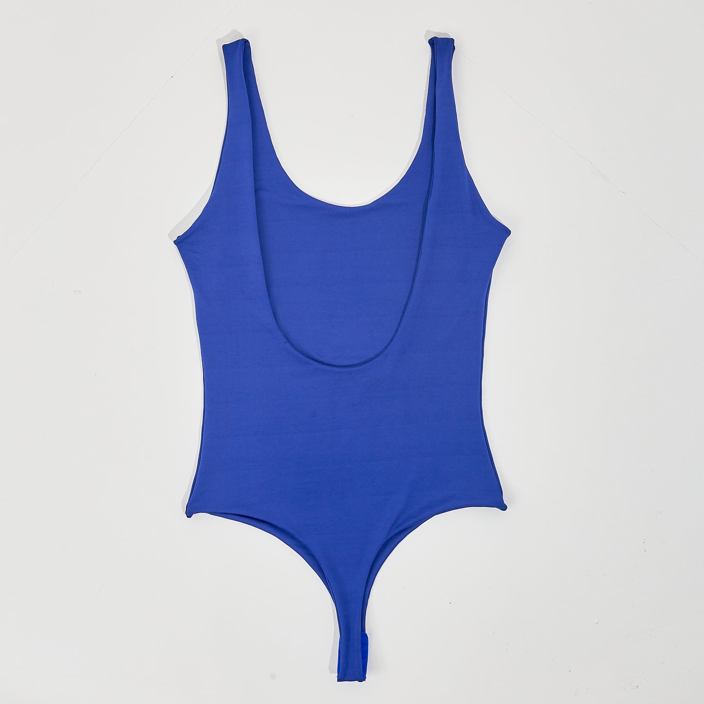 BODY BASICO ESPALDA AFUERA