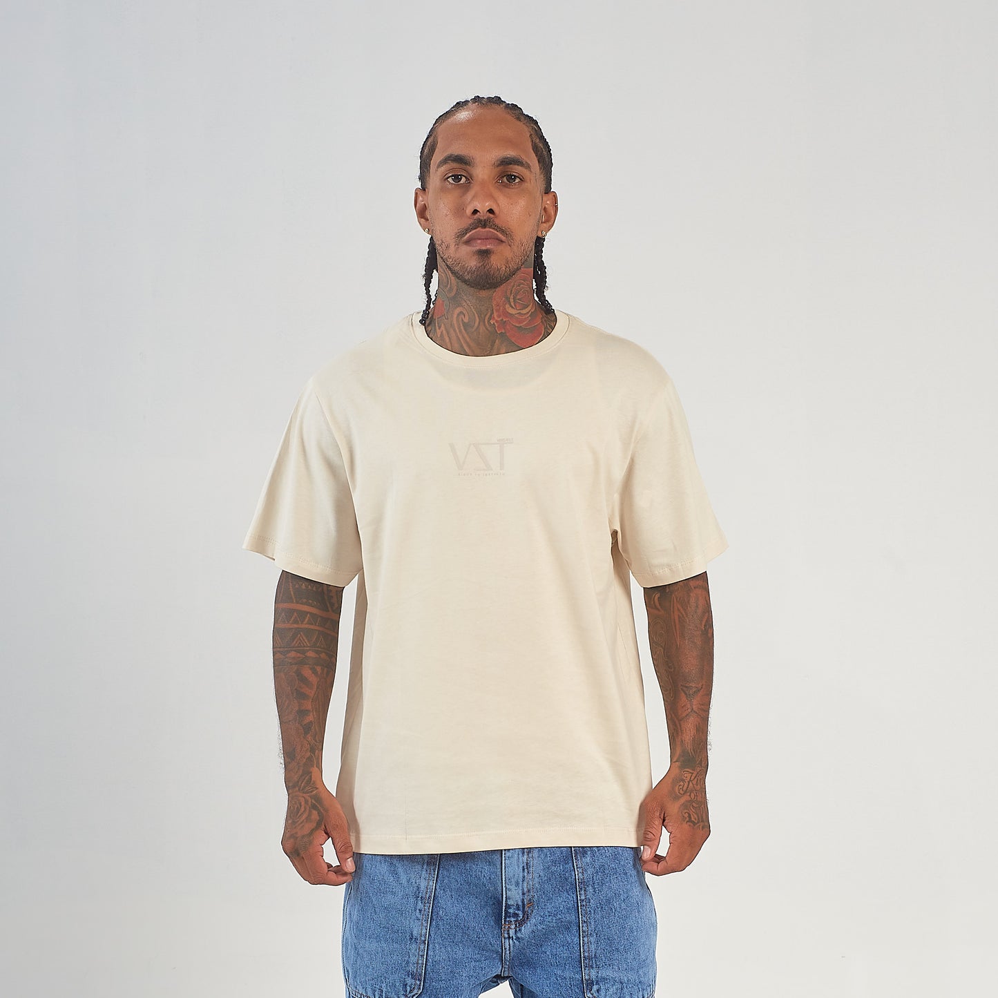 Camiseta Verzatile Estampada (Gráfico Doble) Oso