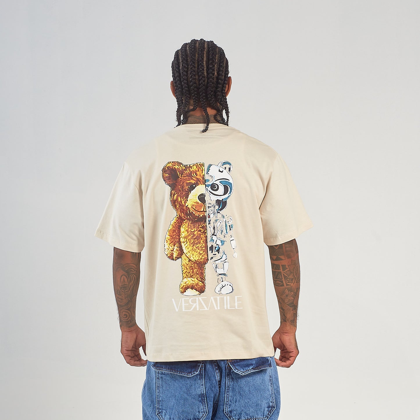 Camiseta Verzatile Estampada (Gráfico Doble) Oso