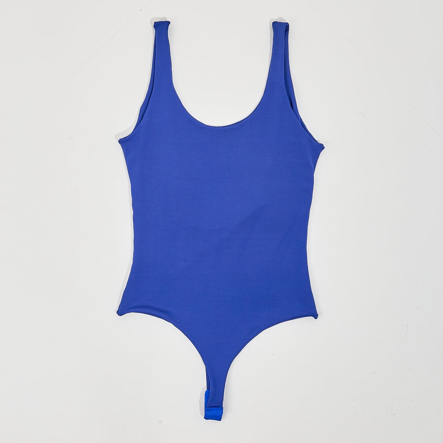 BODY BASICO ESPALDA AFUERA