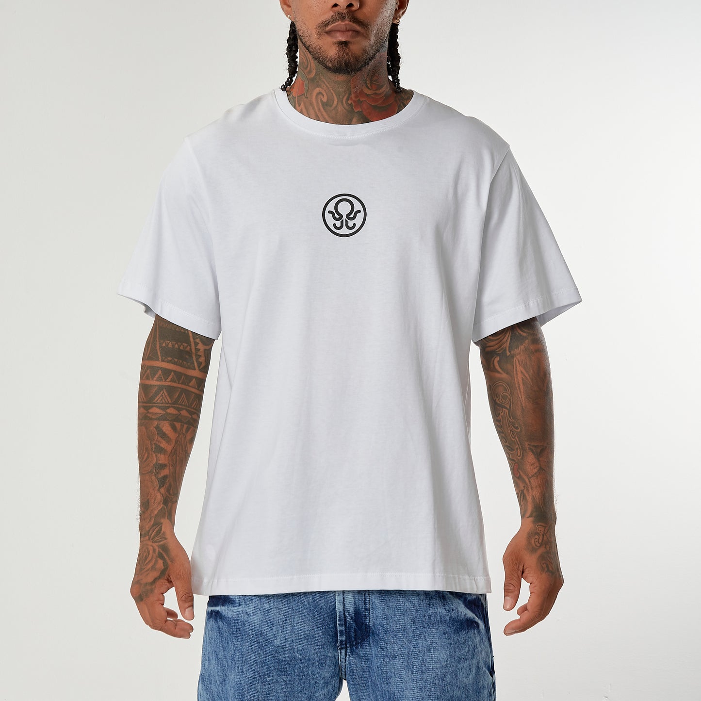 Camiseta Verzatile Estampada (Gráfico Doble) Escultur