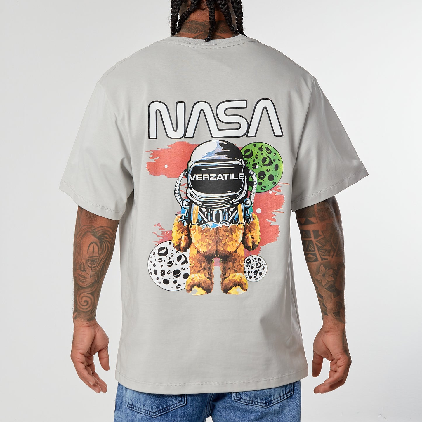 Camiseta Verzatile Estampada (Gráfico Doble) nasa