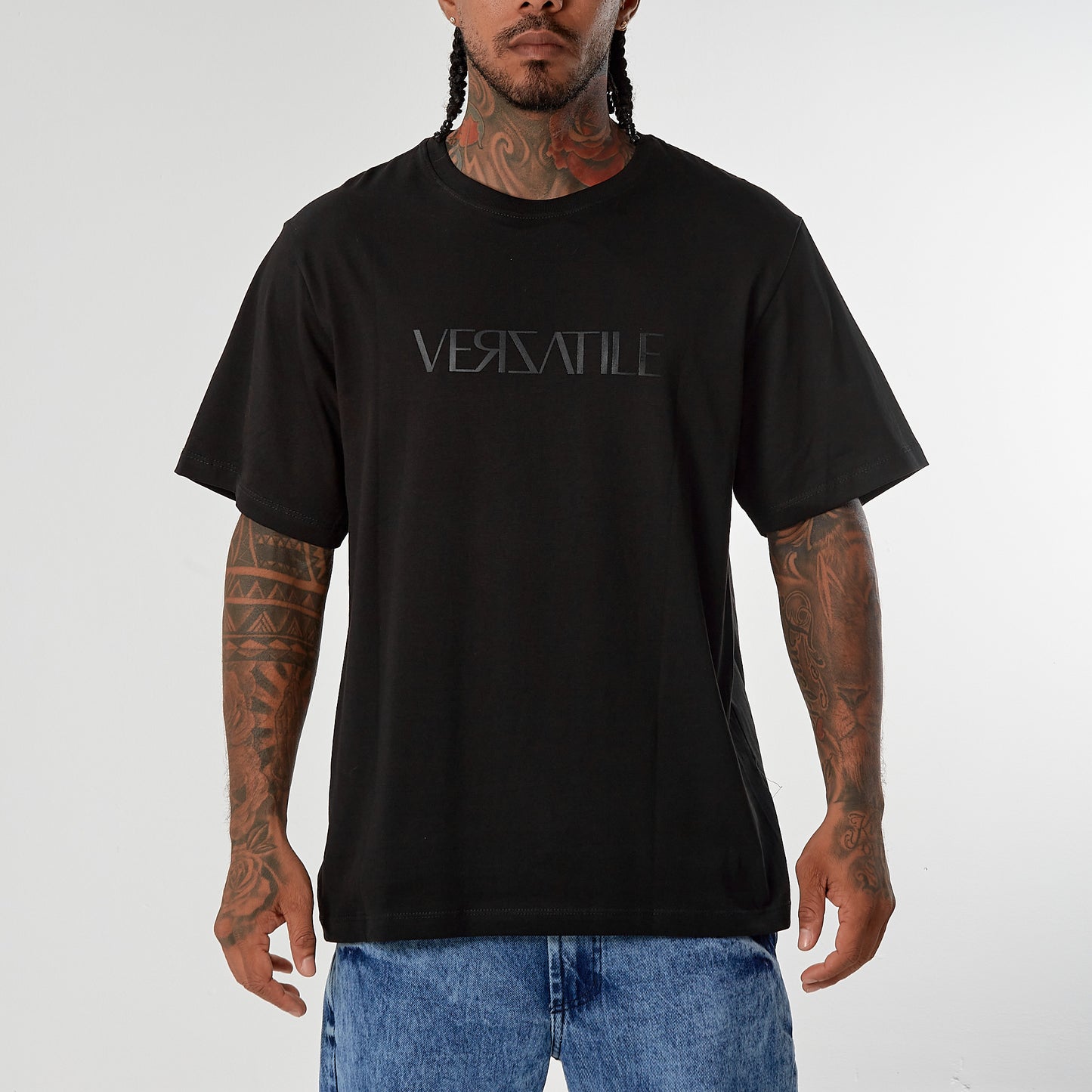 Camiseta Verzatile Estampada (Gráfico Doble) Stay Busy