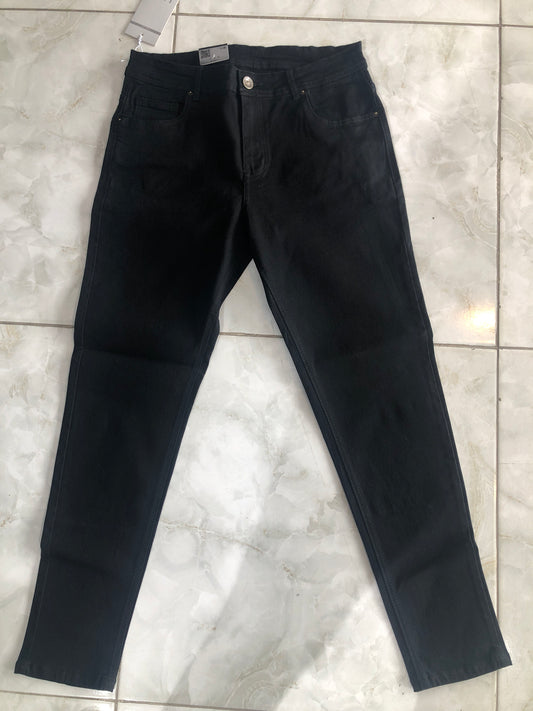 Jean caballero negro liso botón plateado