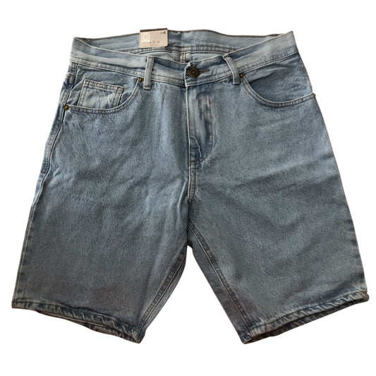 BERMUDA LISA UNK  7227 0012 0226 0228