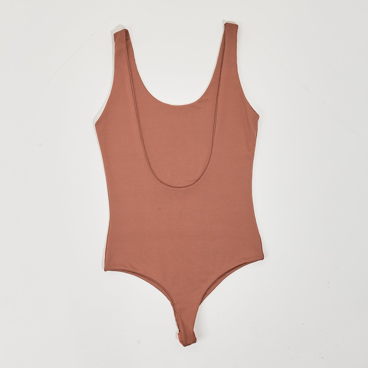 BODY BASICO ESPALDA AFUERA