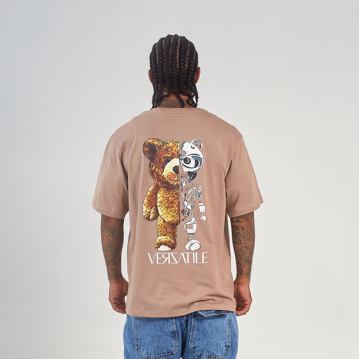 Camiseta Verzatile Estampada (Gráfico Doble) Oso