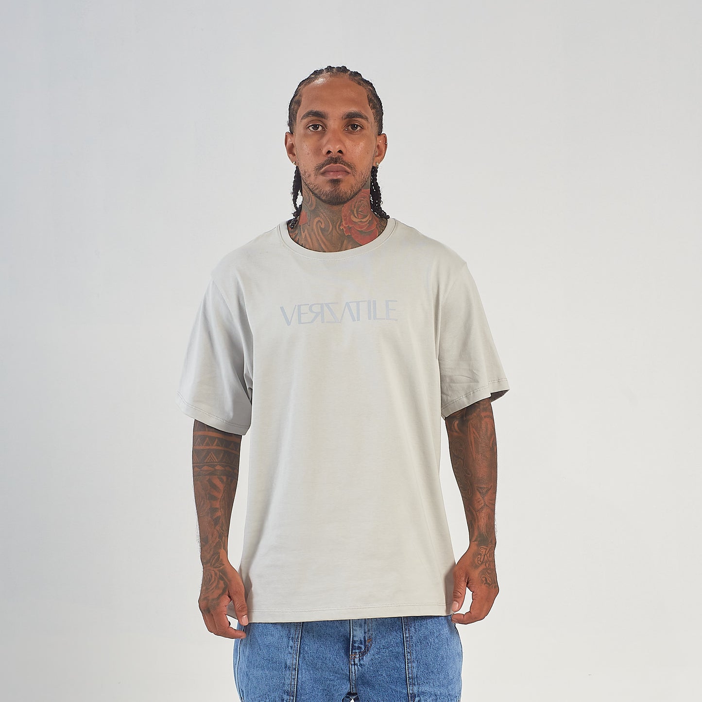 Camiseta Verzatile Estampada (Gráfico Doble) IA