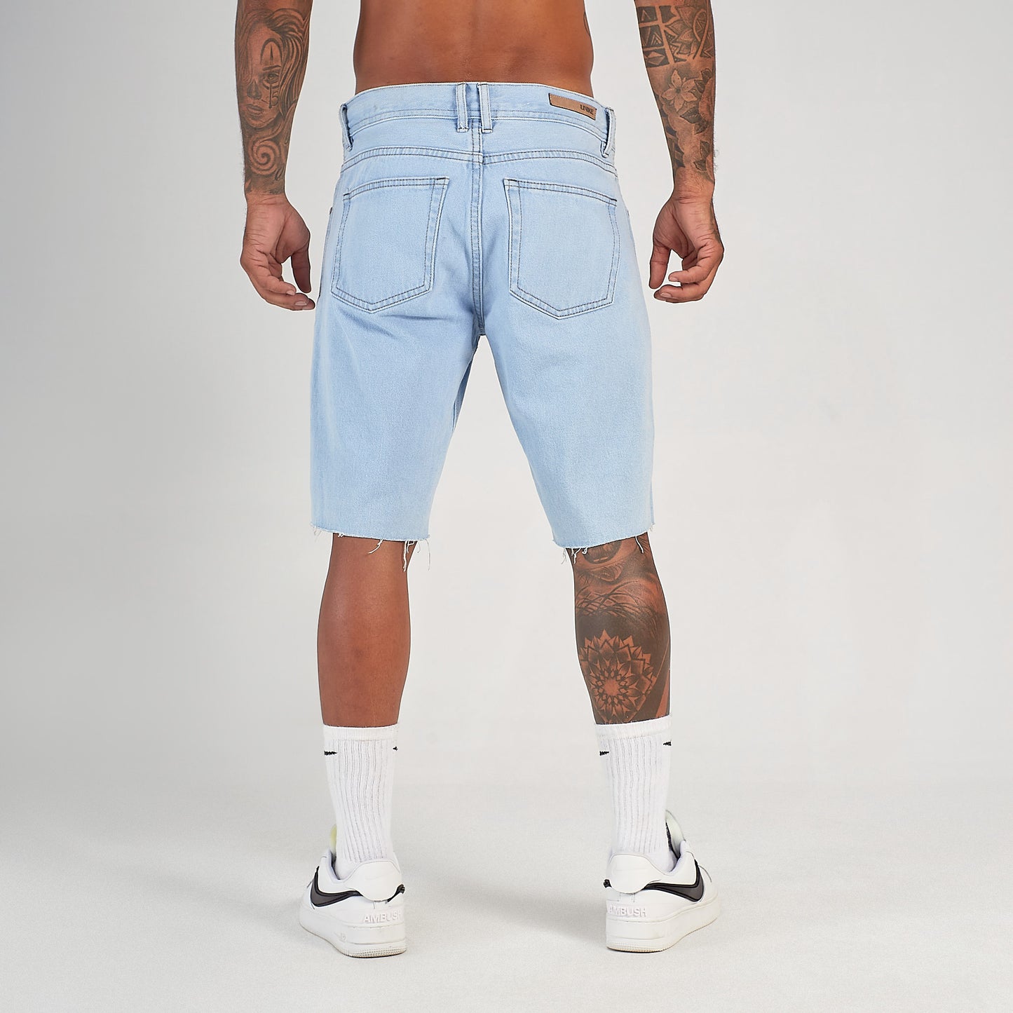 Bermuda Denim Azul Claro Deshilachada Unk