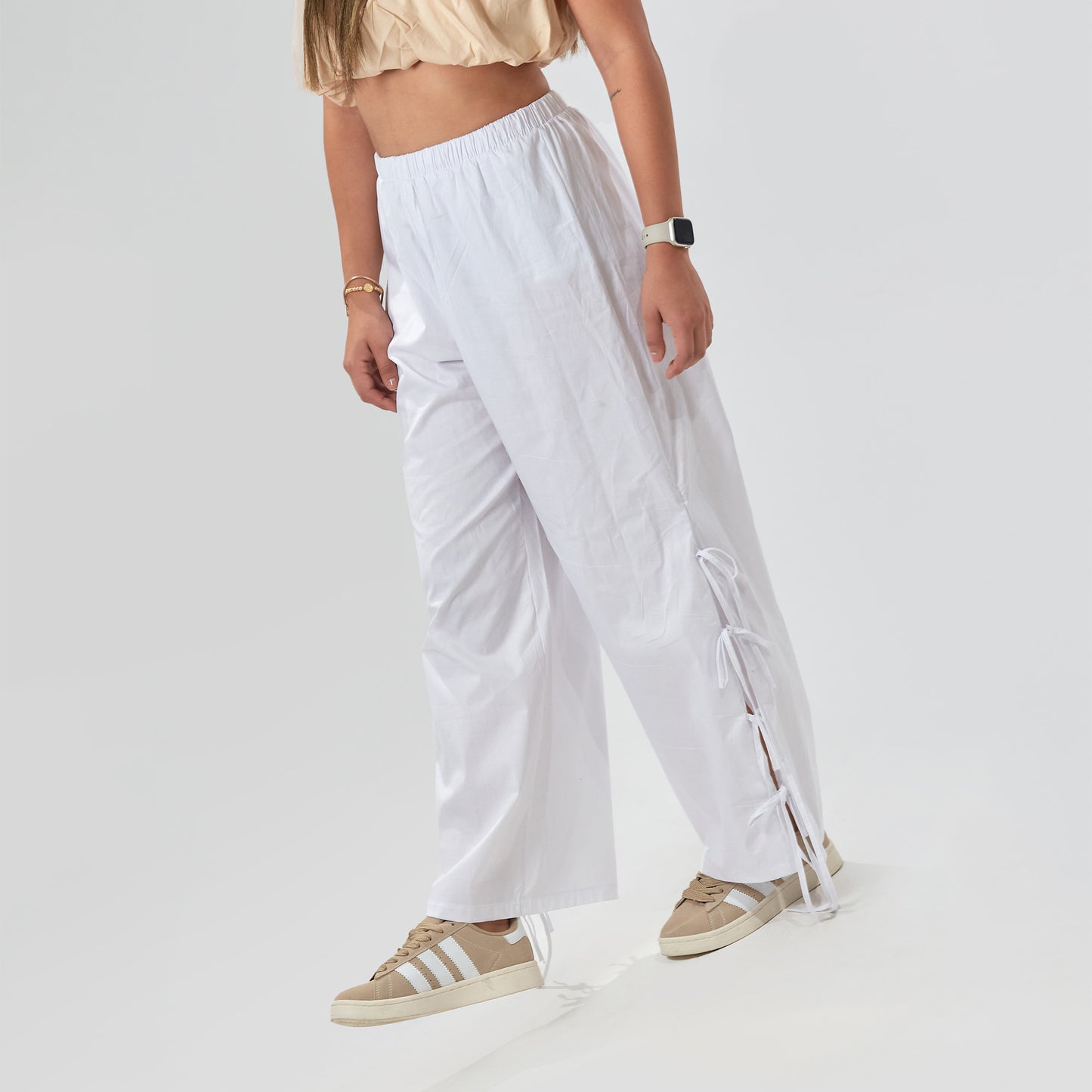 Pantalón lazos tela