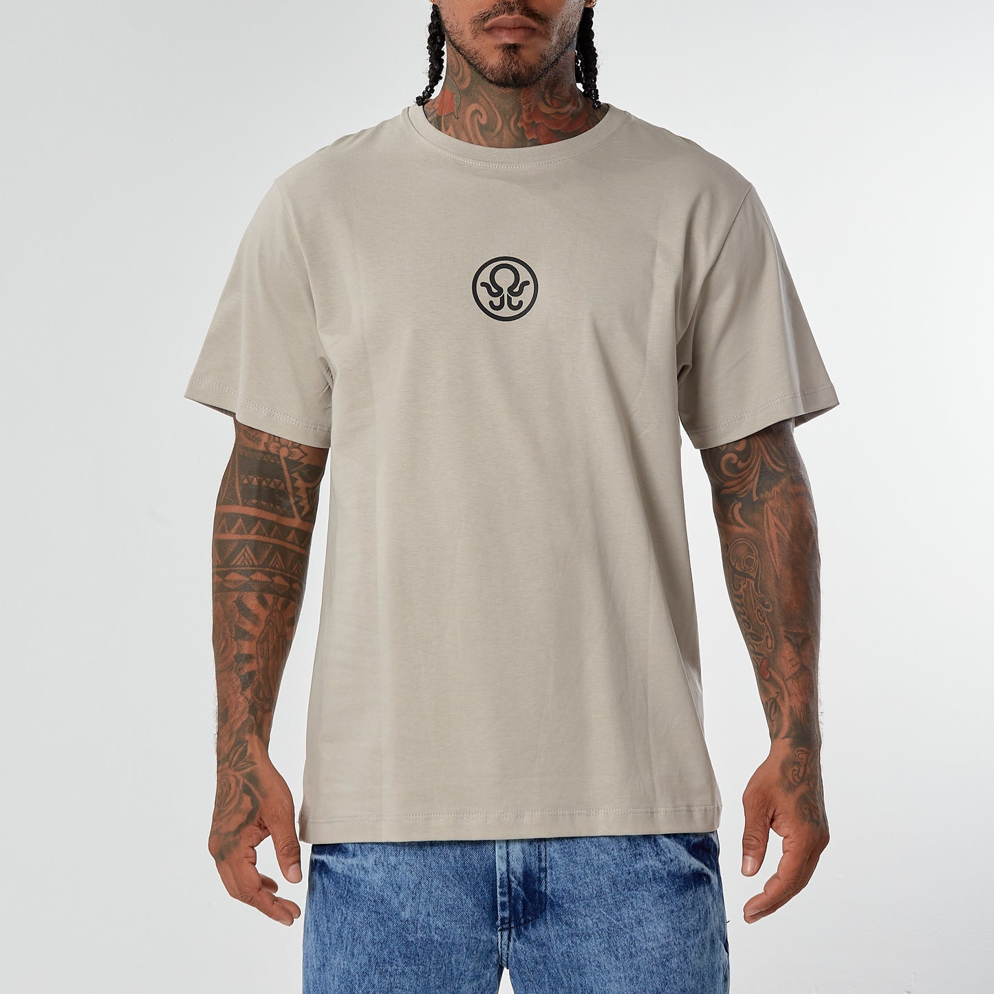 Camiseta Verzatile Estampada (Gráfico Doble) Escultur