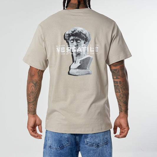 Camiseta Verzatile Estampada (Gráfico Doble) Escultur