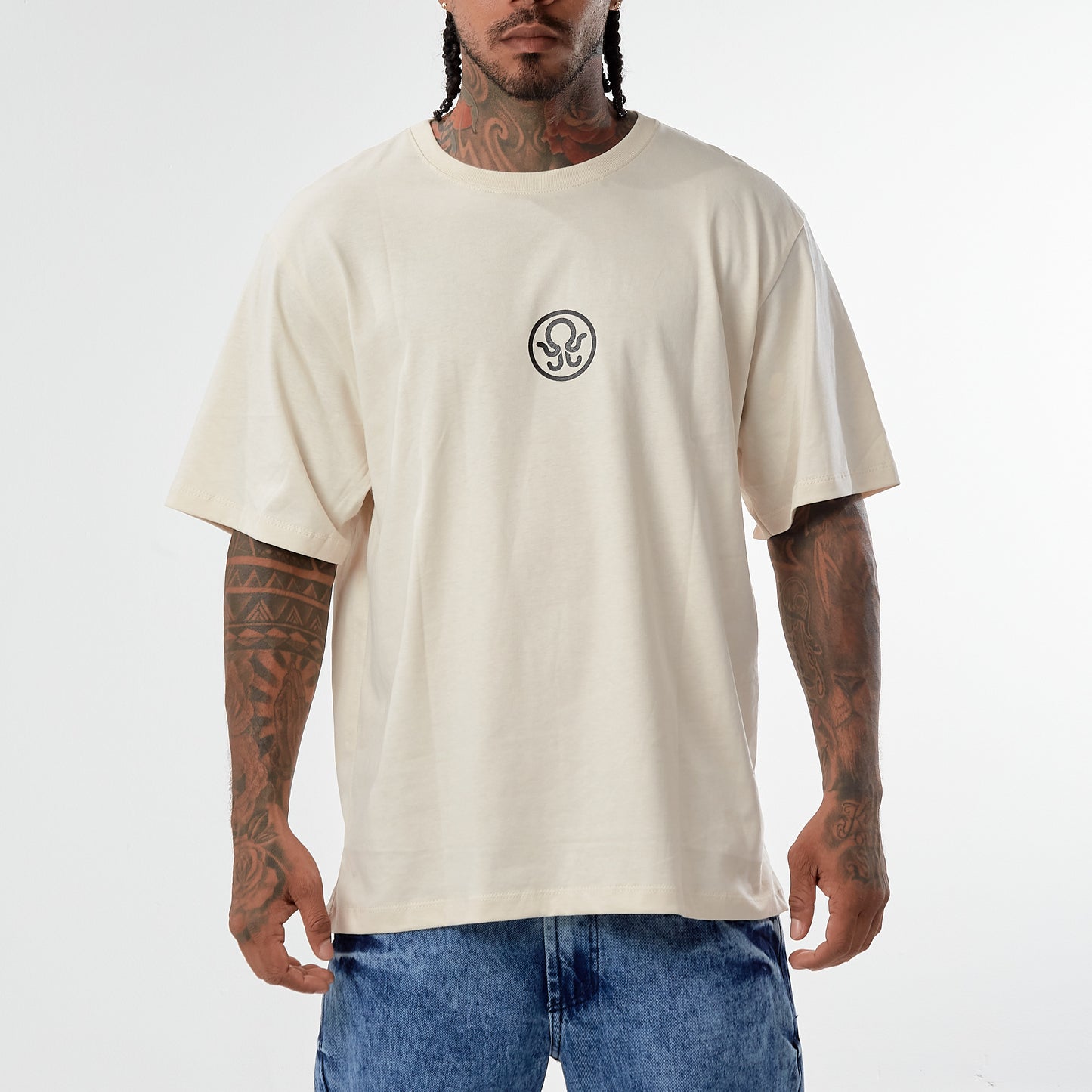 Camiseta Verzatile Estampada (Gráfico Doble) Flores