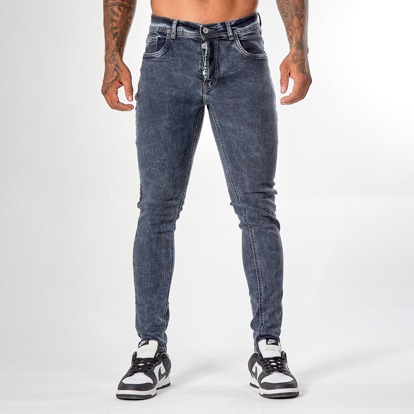 Jean caballero azul prelavado bordado gris